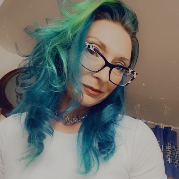 Meet your Posher, Shawna - Picture 15 of 16